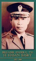 pahlawannasional-hasan_basry